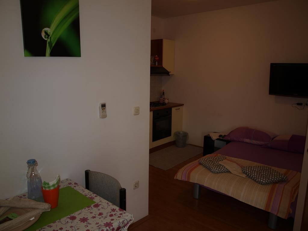Apartment Luna Ploce  Buitenkant foto